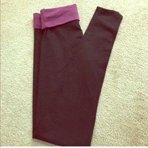Victoria’s Secret yoga leggings